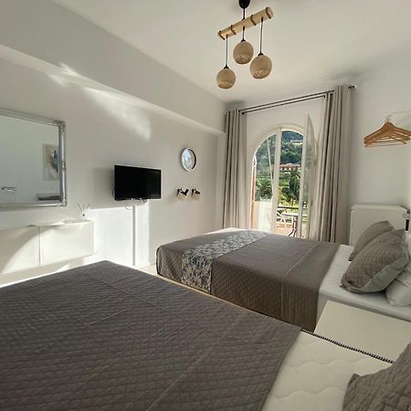 Navy Apartment With Mountain View &Private Parking Vátos 外观 照片