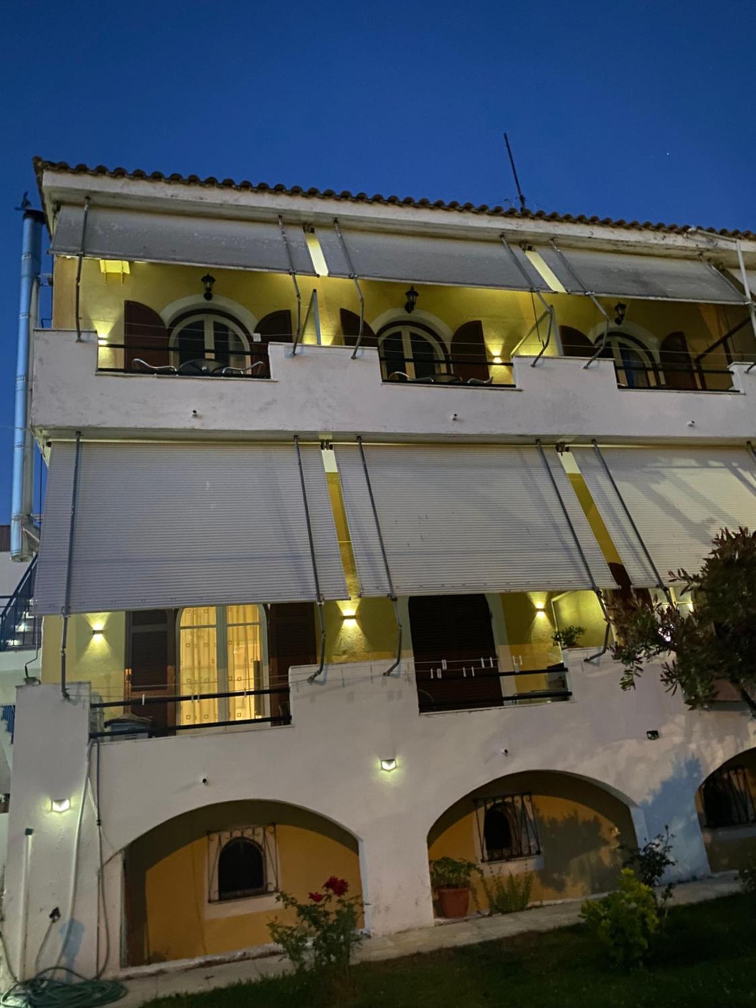 Navy Apartment With Mountain View &Private Parking Vátos 外观 照片